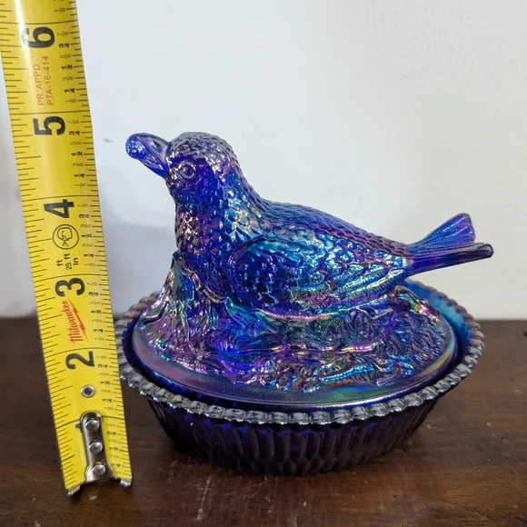 Vintage Iridescent Purple Carnival Glass Bird on Nest Candy Dish - Picture 9 of 10